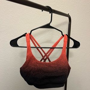Lulu lemon sports bra